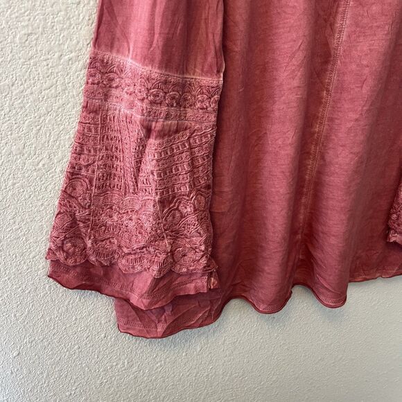 Soft Surroundings Women's Top Size L Dusty Pink V Neck Bell Cuff Mineral Wash - Picture 6 of 13